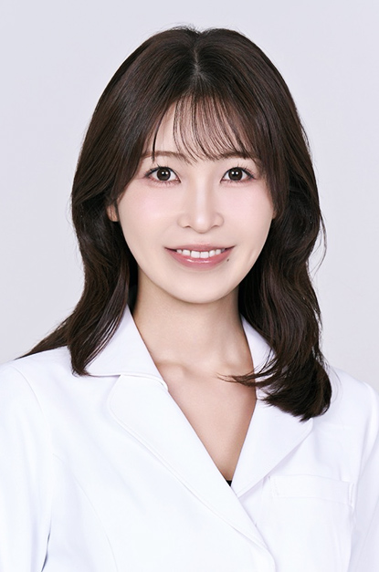 RIVER CLINIC 医師 秋山美咲